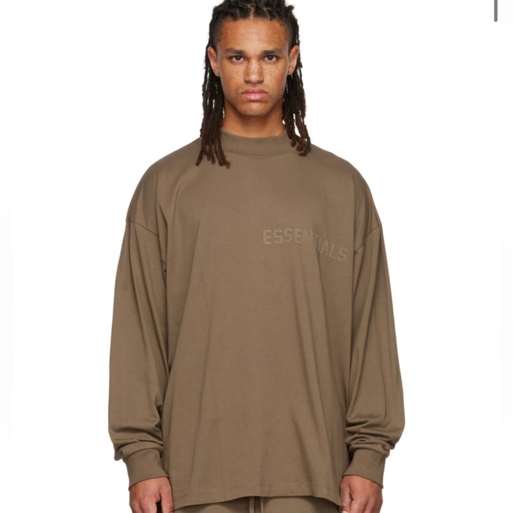 FEAR OF GOD ESSENTIALS
Brown Flocked Long Sleeve T-Shirt